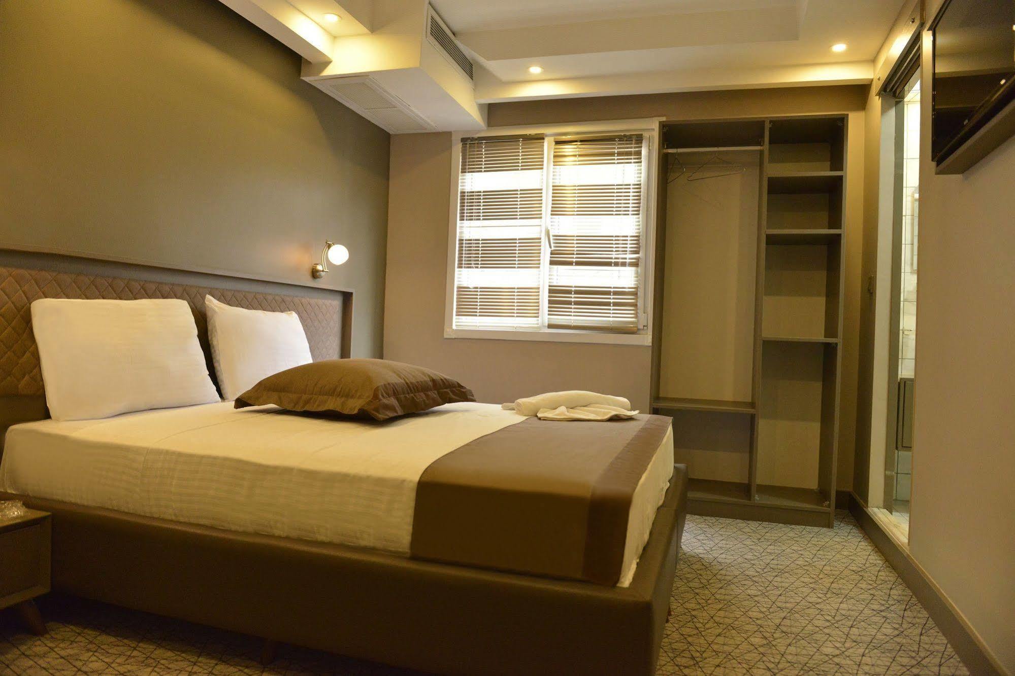 Turkeli Otel Istanbul Bagian luar foto