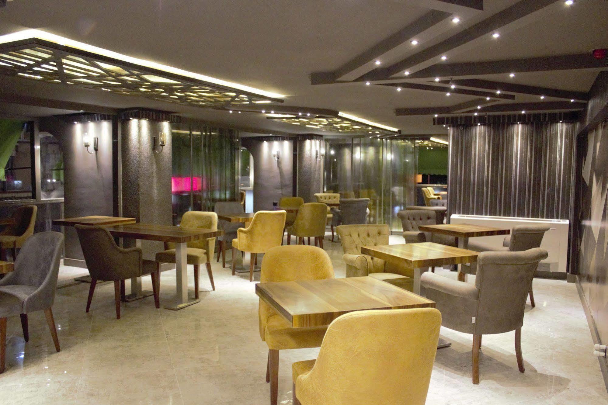 Turkeli Otel Istanbul Bagian luar foto