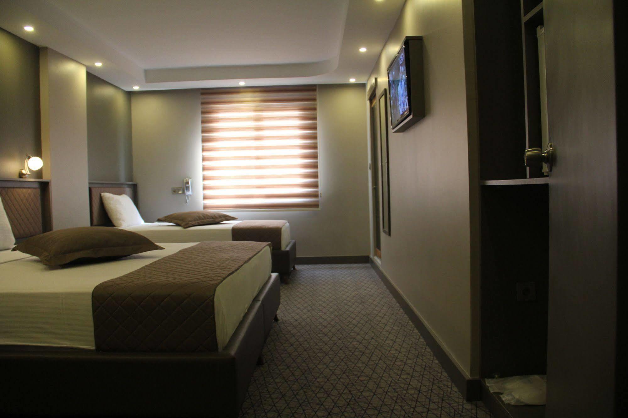 Turkeli Otel Istanbul Bagian luar foto