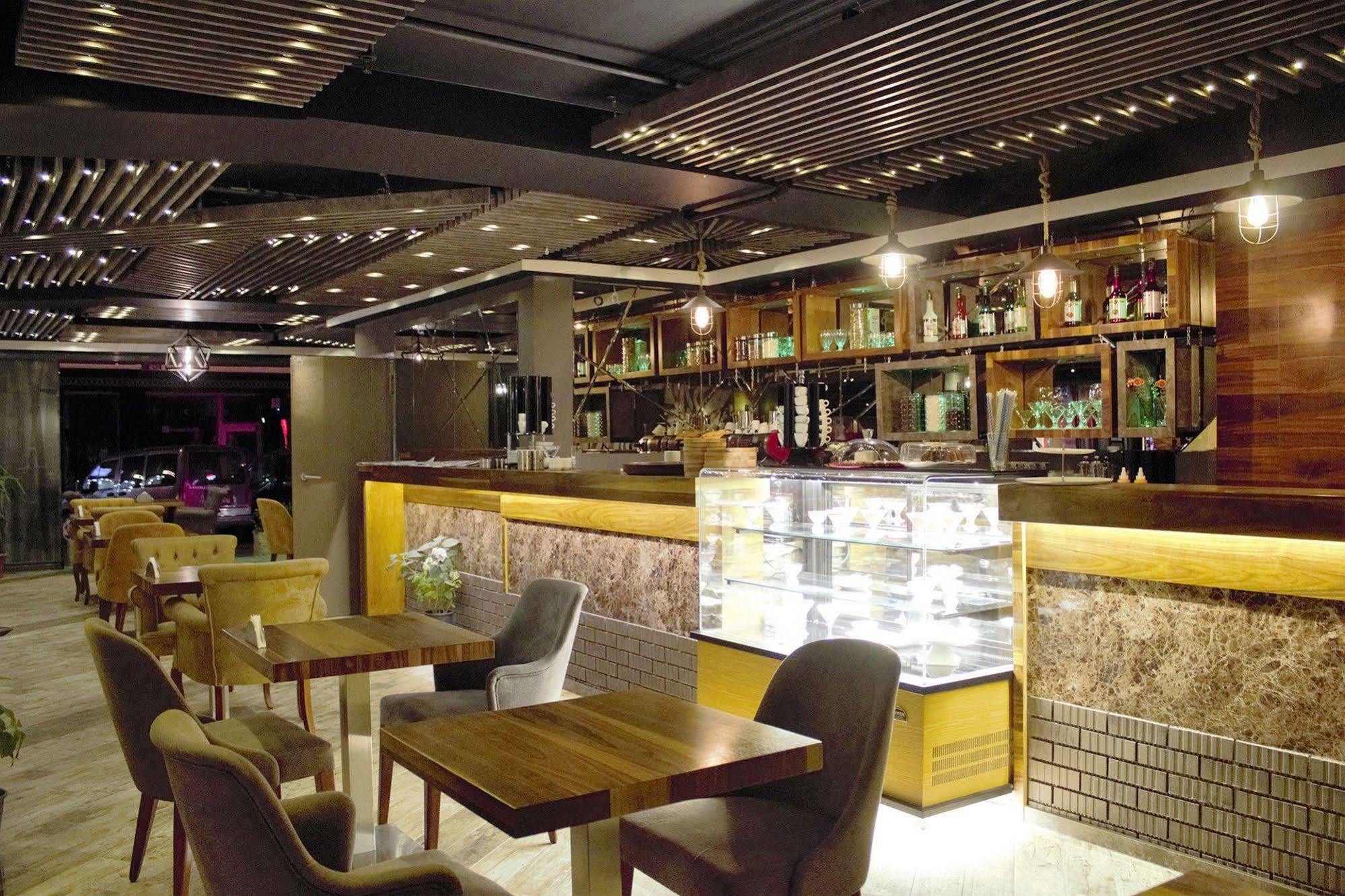 Turkeli Otel Istanbul Bagian luar foto